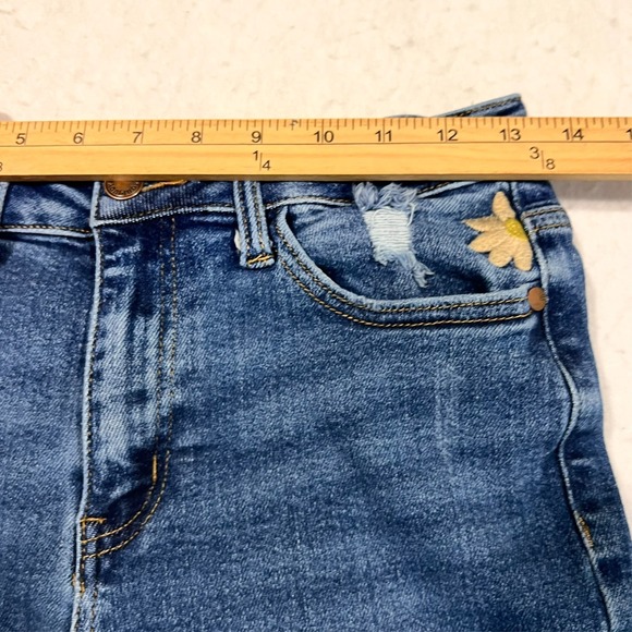 Judy Blue Jeans Blue Floral Embroidered Denim Boyfriend Festival Size 3/26 26x28 - Picture 4 of 16